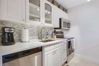 755 Dotterel Rd Unit 1101, Delray Beach, FL 33444