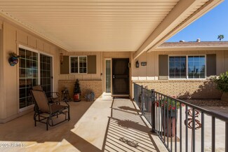 13635 N Emberwood Dr Unit 186, Sun City, AZ 85351
