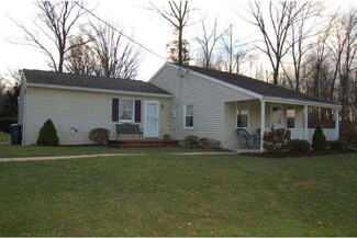 12 Mccormick Rd, Mohnton, PA 19540