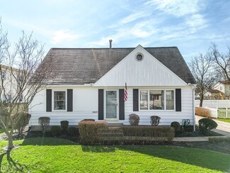 924 Davis Ave, Cuyahoga Falls, OH 44221