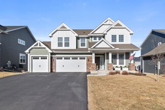 7217 Purple Pkwy, Chanhassen, MN 55317