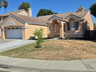 800 Gazebo Ct, Suisun City, CA 94585