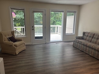 32 Far View Commons Unit 32, Southbury, CT 06488