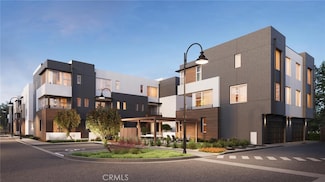 677 S Lyon St, Santa Ana, CA 92705