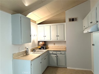 8616 N Loop Blvd Unit 4, California City, CA 93505
