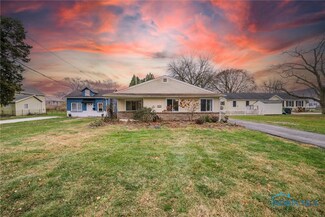 406 Clinton St, Maumee, OH 43537