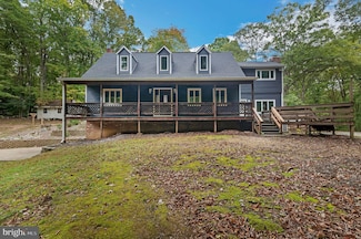 95 Creek Ln, Fredericksburg, VA 22406