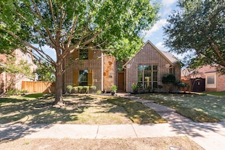 2295 Sandy Creek Dr, Frisco, TX 75033