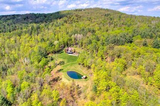 1018 Deer Brook Way, Woodstock, VT 05091