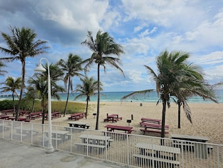 101 Briny Ave Unit 411, Pompano Beach, FL 33062