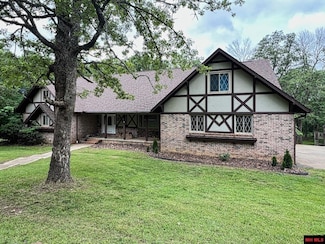 146 Cr 555, Mountain Home, AR 72653