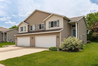 610 3rd St NE, Byron, MN 55920