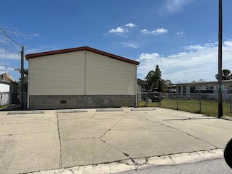 13124 Keel Ct, Hudson, FL 34667