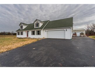 6850 Ripperdan Valley Rd SW, Corydon, IN 47112