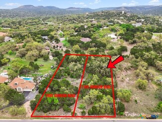 1109 Johnson Rd, Canyon Lake, TX 78133