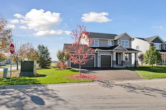 1811 Fallbrooke Dr, Hastings, MN 55033