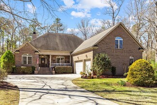 305 Red Oak Dr, Stella, NC 28582