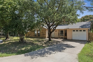 1809 Dundee Dr, Corinth, TX 76210