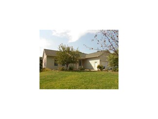 2023 Riverview St SE, Cedar Rapids, IA 52403