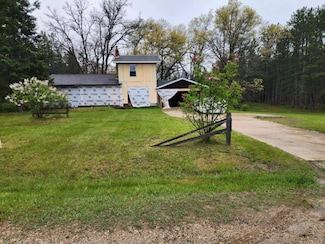 2883 N M-18, Roscommon, MI 48653