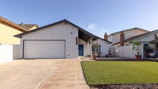 8911 Centaurus Way, San Diego, CA 92126