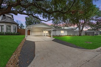 4422 Merwin St, Houston, TX 77027