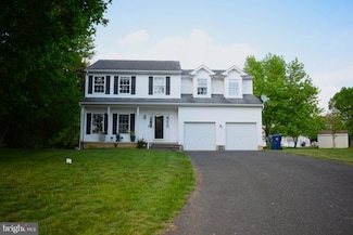 6 Maple Ave, Hightstown, NJ 08520