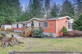 17510 W Lake Goodwin Rd, Stanwood, WA 98292