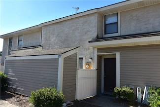 727 S Main St Unit 107, Hinesville, GA 31313