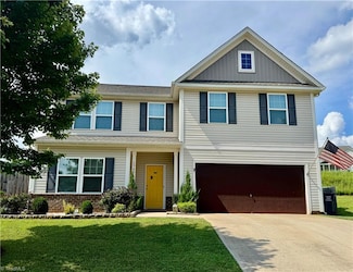 1769 Pinnacle Oaks Dr, Rural Hall, NC 27045