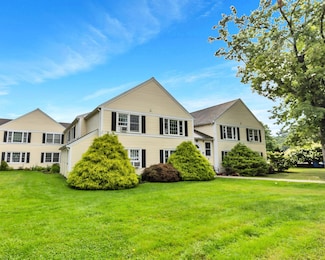 50 Brookside Dr Unit 3, Exeter, NH 03833