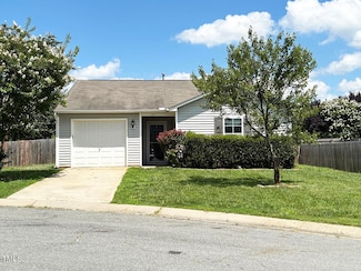 305 Wallington Ct, Mebane, NC 27302