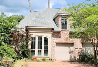 2247 10th St, Mandeville, LA 70471