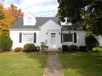 350 W North St, Mercer, PA 16137