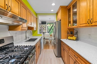 84-40 153rd Ave Unit 3M, Jamaica, NY 11414