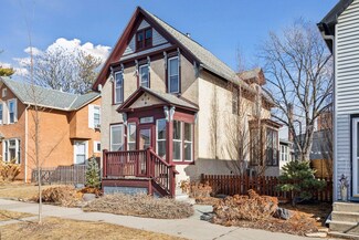 424 Daly St, Saint Paul, MN 55102