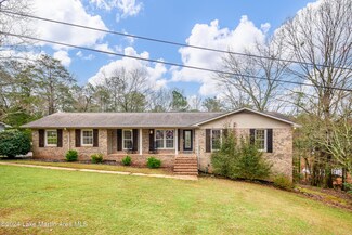 15 Crestline Cir, Alexander City, AL 35010