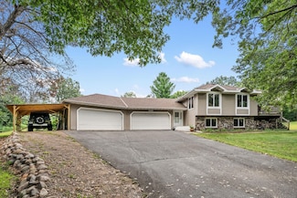 26407 E Timberhill Rd, Zimmerman, MN 55398