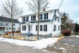 29 Myrtle St, Somersworth, NH 03878