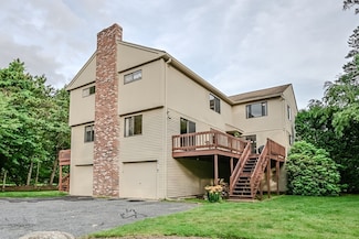 9 Country Club Ln Unit A, Milford, MA 01757