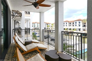 1530 5th Ave S Unit 208C, Naples, FL 34102