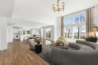 201 Tweed Blvd, Nyack, NY 10960