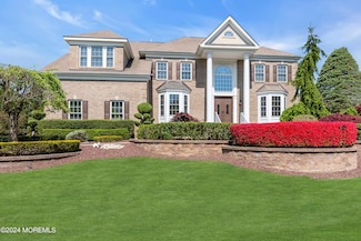 59 Rutledge Rd, Marlboro, NJ 07746