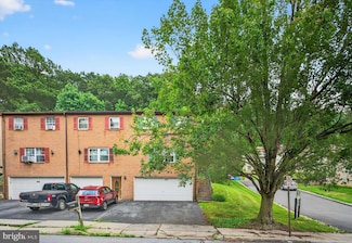 2960 Klein St, Allentown, PA 18103