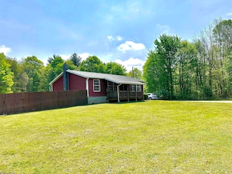 2054 Dennis Rd, Bruceton Mills, WV 26525