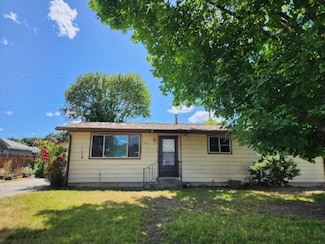 704 E Beacon Ave, Spokane, WA 99208