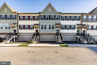 123 Locks Farm Ln, Downingtown, PA 19335