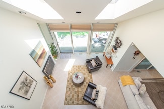 204 Barringer Ct Unit 403, West Orange, NJ 07052