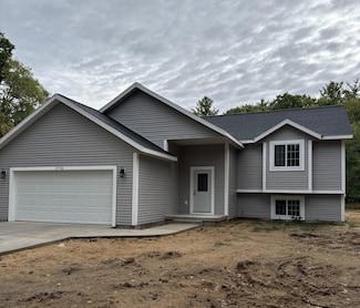 3746 Brickyard Rd, Holton, MI 49425