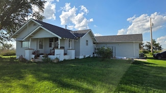 5450 Road E, Tyrone, OK 73951